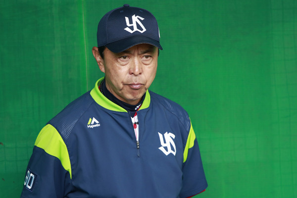 昨年、下馬評を覆しシーズン２位という好成績を残したヤクルト小川淳司監督
