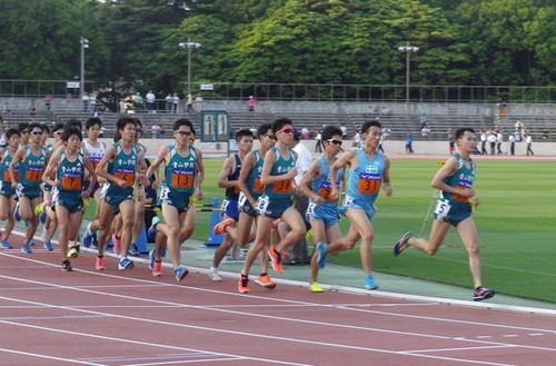キャプテン吉永竜聖はじめ、青学の主力選手は5000mに出場した