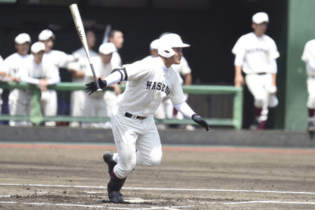 決勝までの５試合で５割を超す高打率を残している早稲田実業の清宮幸太郎