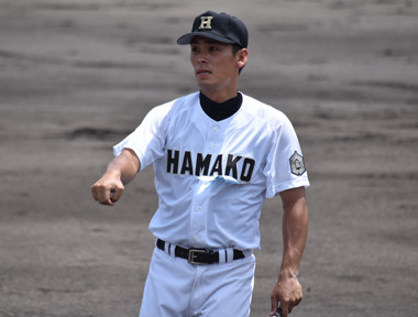 「浜高の野球で勝て」。兄の想いを胸に、和田毅の弟が古豪復活に挑む