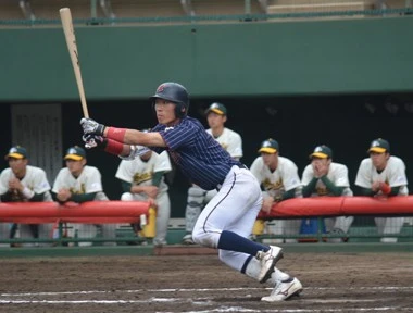 東都２部の歴代安打記録を更新 国士舘大の稀有なヒットマンは何者か 高校野球他 集英社のスポーツ総合雑誌 スポルティーバ 公式サイト Web Sportiva