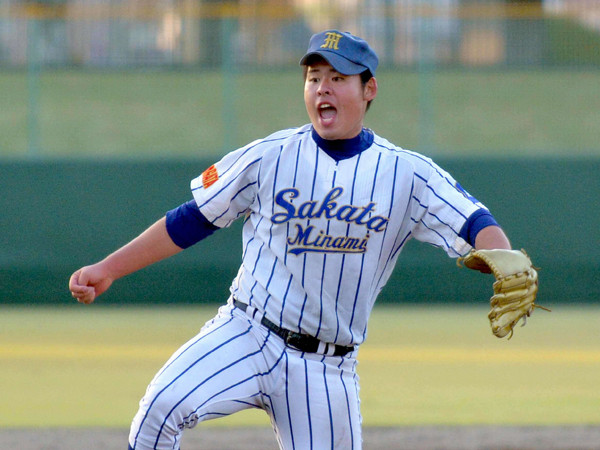 体重100キロ超も投球は繊細 酒田南のエースはすべてがど迫力だ 高校野球他 集英社のスポーツ総合雑誌 スポルティーバ 公式サイト Web Sportiva