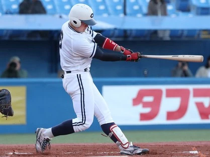 プロ注目・中央大の牧秀悟。「４番は黙ってランナーを還す」の心意気