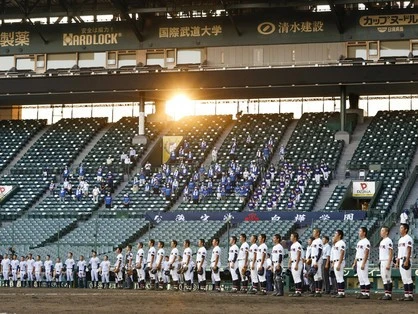 「無観客甲子園」の魔力と稀少なプレー。異例の夏に記者は見た