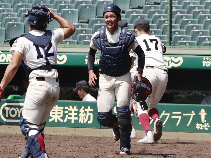 大阪桐蔭、東海大相模に快勝の裏に正捕手を争う2人の熱心な研究あり