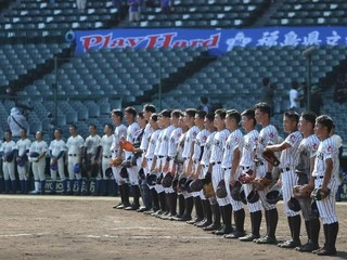 甲子園記念大会の奇跡 白山高校の今 まぐれじゃなかったと奮闘する日々 高校野球他 集英社のスポーツ総合雑誌 スポルティーバ 公式サイト Web Sportiva 甲子園記念大会の奇跡 白山高校の今 まぐれじゃなかったと奮闘する日々 高校野球他 集英社のスポーツ総合雑誌 スポルティーバ 公式サイト Web Sportiva