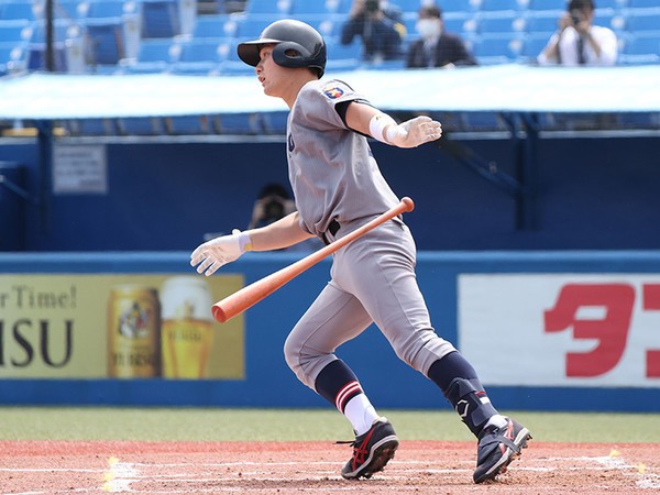 今年春のリーグ戦で４本塁打を放った慶應義塾大のスラッガー・正木智也