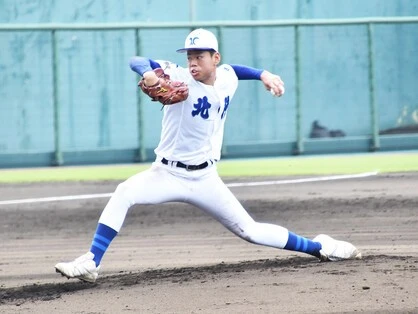 スカウトが「素材はすばらしい」と称賛。北陵のドラフト候補左腕・石橋駿は強気な面持ちとクレバーな投球でギャップも魅力