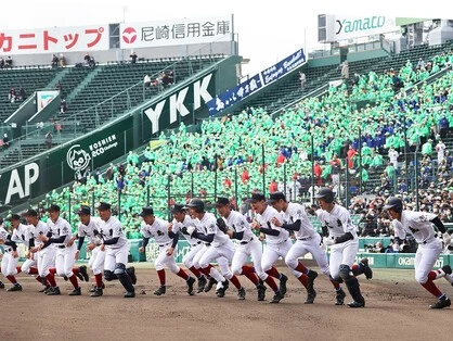 大島高校「奇跡のチーム」はいかに誕生したか。島外の強豪校志望のエースは仲間の言葉に 悩みが消えた