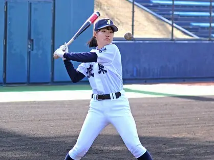 甲子園初の女子マネノッカーはネットの中傷に「怖くなることも…」 城東・永野悠菜を支えた監督と選手の言葉