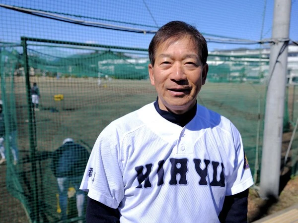 2022年からは古豪の桐生で監督を務めている photo by Sportiva