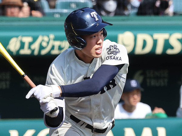 この春のセンバツでも活躍した俊足好打の大阪桐蔭・境亮陽　photo by Ohtomo Yoshiyuki