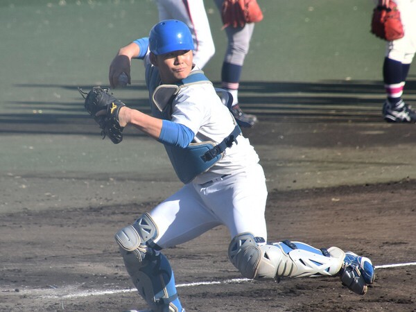 1年春から青山学院大の正捕手としてリーグ４連覇に貢献した渡部海　photo by Kikuchi Takahiro