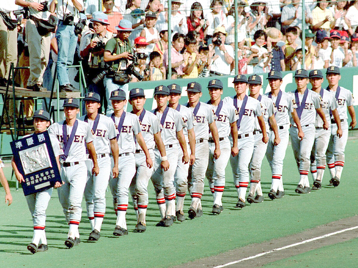 甲子園の記憶】元仙台育英の準優勝メンバー「あづま寿司」店主が語る35年前の夏 エース・大越基、拾い集めた土、帝京との死闘... | web  Sportiva (スポルティーバ)