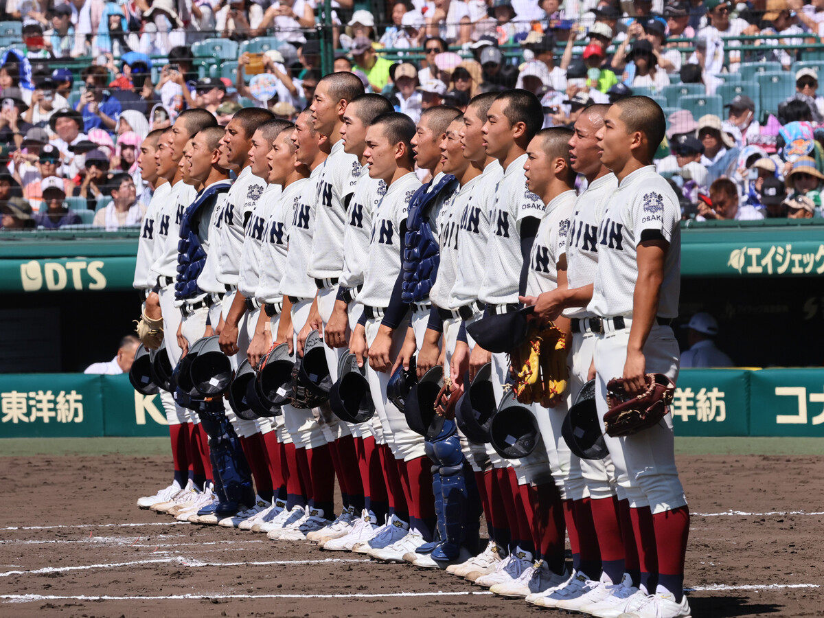 【夏の甲子園】7年前に感じた大阪桐蔭の「声」の強さ　敗れた興南の元ソフトバンク・島袋洋奨投手コーチが語った強力打線対策とは？