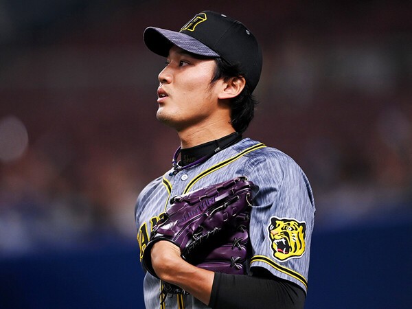 阪神時代の中盤以降は制球に苦しんだ藤浪晋太郎 photo by Sankei Visual