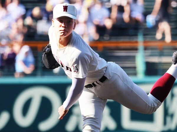 昨年夏の甲子園でも活躍した早実のエース・中村心大　photo by Ohtomo Yoshiyuki