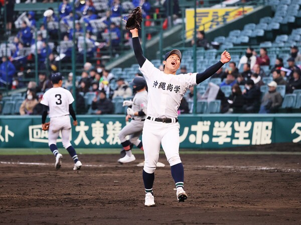 選抜高校野球】もはや「冬のセンバツ」 極寒の甲子園で選手たち