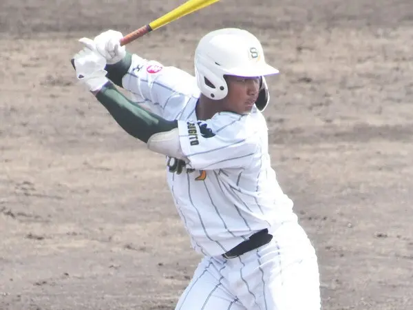 昌平高校のプロ注目のスラッガー・櫻井ユウヤ　photo by Kikuchi Takahiro
