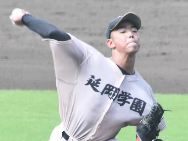 延岡学園のドラフト候補・藤川敦也　photo by Kikuchi Takahiro