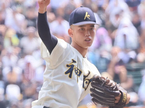 初戦敗退したが素材のよさをアピールした神村学園・早瀬朔　photo by Ohtomo Yoshiyuki