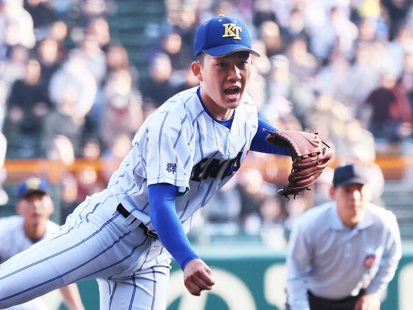 最速158キロを誇る健大高崎・石垣元気　photo by Ohtomo Yoshiyuki