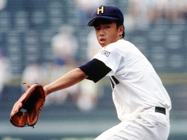 1994年に２年生エースとして32年ぶりベスト８の立役者となった岡崎光師　photo by Nikkan sports