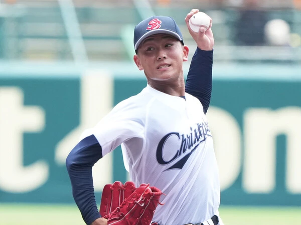 聖隷クリストファーを春夏通じて初の甲子園へと導いた髙部陸　photo by Matsuhashi Ryuki