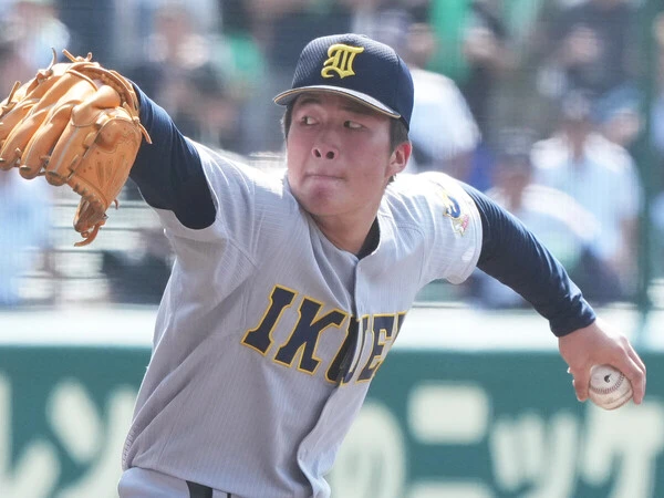 初戦の鳥取城北戦で５安打完封、12奪三振の快投を見せた仙台育英・吉川陽大　photo by Matsuhashi Ryuki
