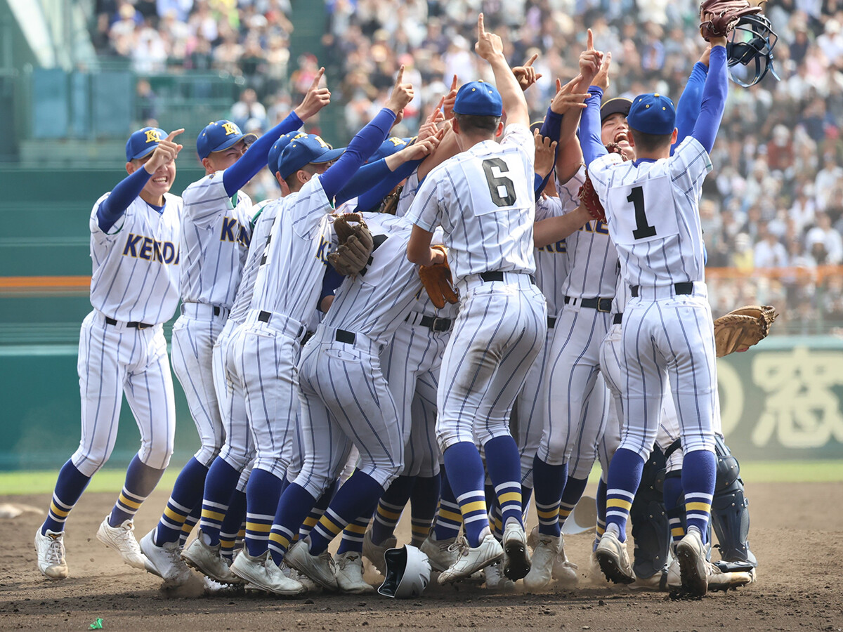 【選抜高校野球】識者５人が優勝校を予想！ 大本命・横浜の死角は？ 健大高崎の連覇は？ ダークホースは？