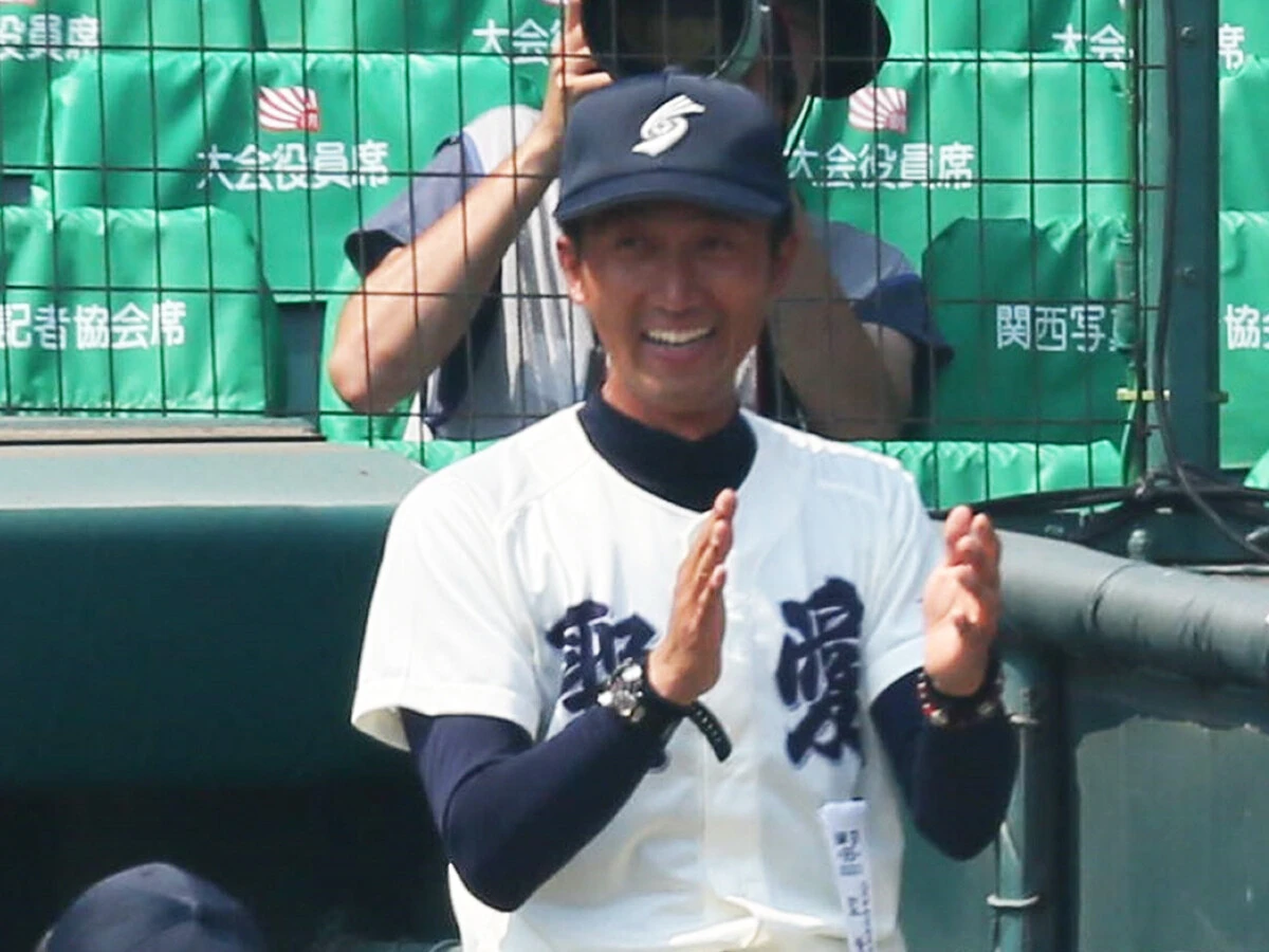 【夏の甲子園2025】準備を徹底したうえでの「ノーサイン野球」弘前学院聖愛・原田監督の次なる目標は「ノー監督野球」