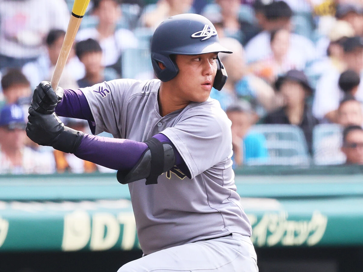 【夏の甲子園2025】名門対決で異彩を放った４本の木製バット 花巻東と智辯和歌山のそれぞれの狙いと戦略とは？