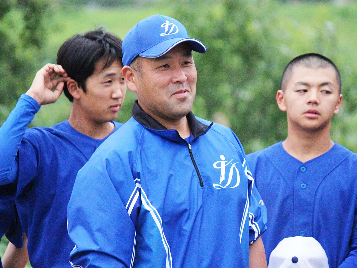 野村克也の薫陶を受けた男が郁文館のコーチとして再出発 「当たり前に挨拶や返事をすることが試合で生きる」