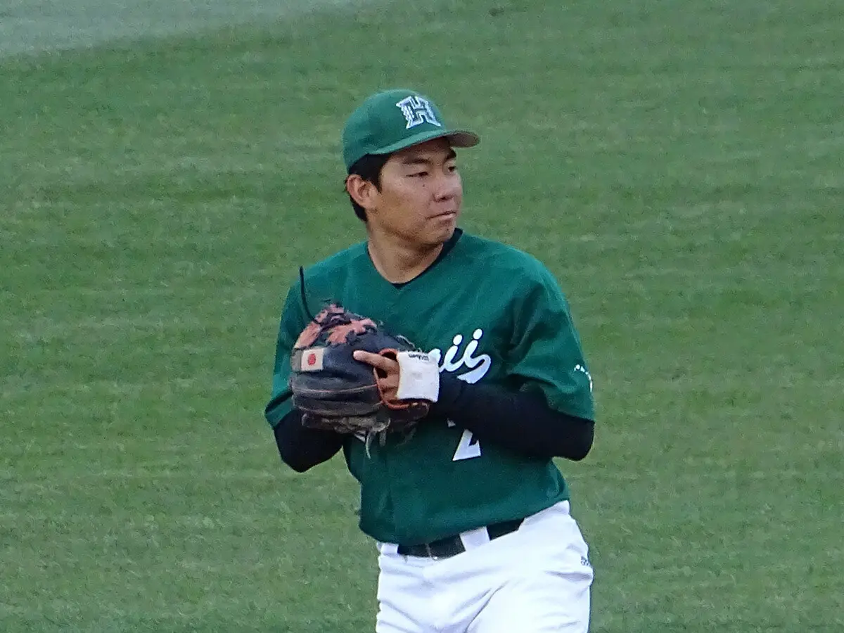日本のプロ野球入りを目指すハワイ大の注目スラッガー・境野竣介は千葉県生まれ、カリフォルニア州育ち