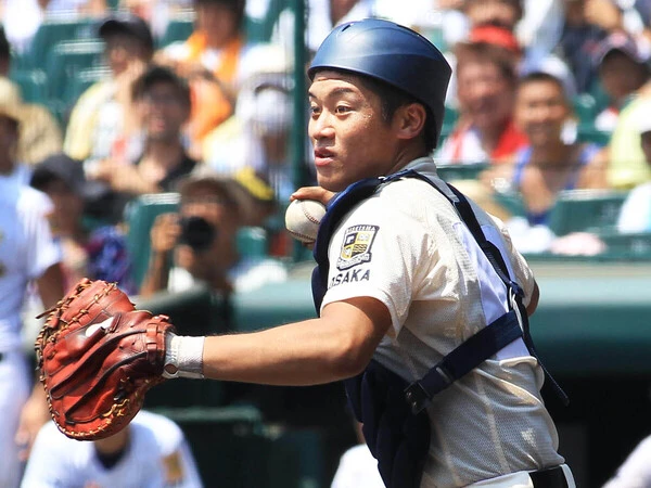 履正社時代は甲子園に２度出場した坂本誠志郎　photo by Ohtomo Yoshiyuki