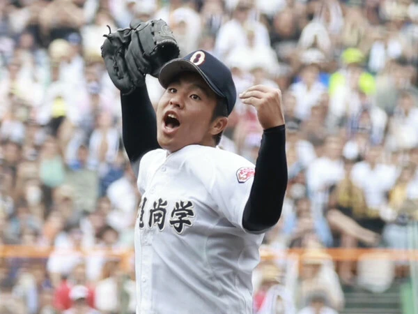 昨年夏の甲子園で全国制覇を達成した沖縄尚学・末吉良丞　photo by Yoshihiro Koike
