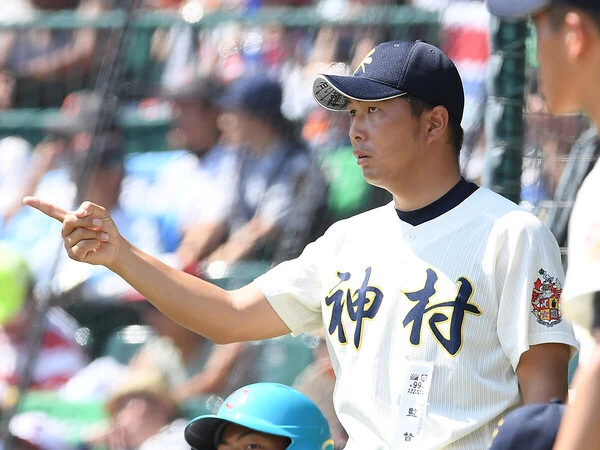 2013年から神村学園の監督として指揮を執る小田大介監督　photo by Sankei Visual