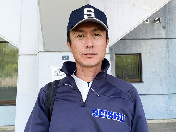 市川OBであり、現役時代は甲子園に出場した青洲高校・佐野大輔監督　photo by Katsuharu Uchida