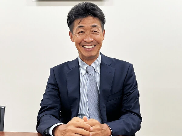 市岡のエースとして甲子園に出場し、現在は浪速高校野球部の監督を務める井上雅文氏　photo by Takeshi Shimizu