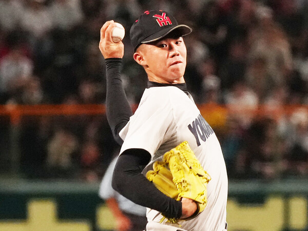 この夏の甲子園で４試合に登板した横浜・小林鉄三郎　photo by Ryuki Matsuhashi