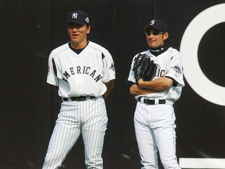 2004年にはともにメジャーのオールスターに出場したイチロー（右）と松井秀喜