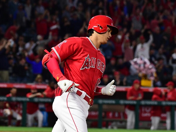 2018年４月27日、メジャー４本目の本塁打を放ったエンゼルス時代の大谷 photo by USA TODAY Sports/ロイター/アフロ