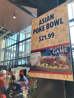 漬けマグロ丼がおよそ3500円。ビール一杯2000円超え！