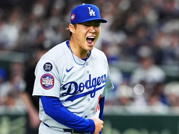 カブスとの開幕戦に先発し、５回１失点の好投で勝利投手となったドジャース・山本由伸　photo by Getty Images