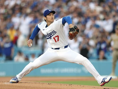 ロースターに厚みを与える二刀流・大谷翔平の存在　photo by Getty Images