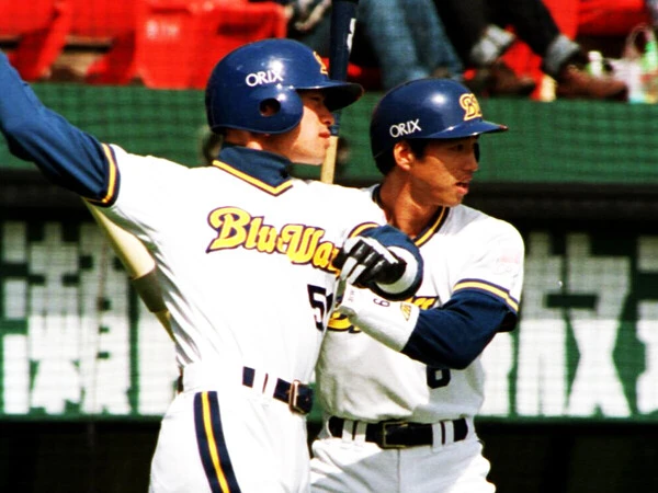 95、96年とオリックスのリーグ連覇に貢献したイチロー氏（左）と田口壮氏　photo by Sankei Visual