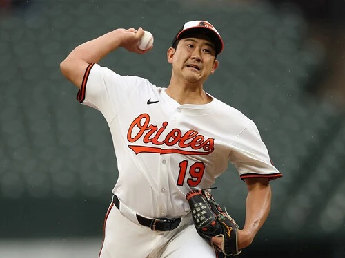 ６月は調子を落とした菅野だが、果たして――　photo by Getty Images