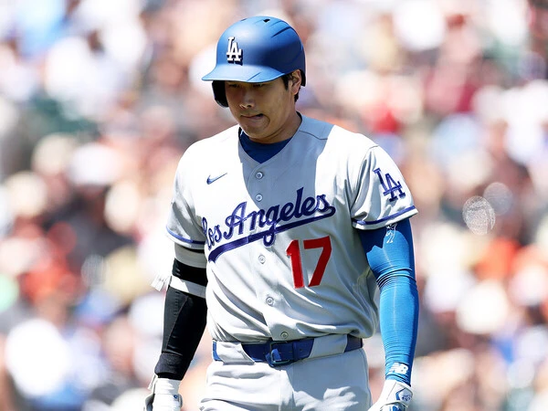 今季、ここまで打撃のほうで波に乗れないドジャース・大谷翔平　photo by Getty Images