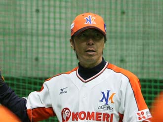 【プロ野球】もうひとつのプロ野球開幕。高津臣吾、43歳の挑戦