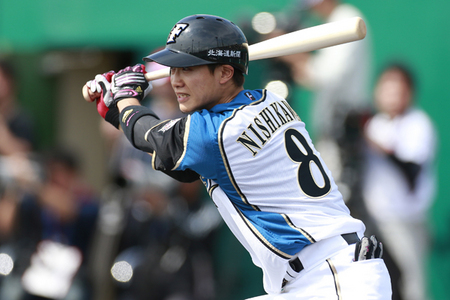 昨年、自己最多の143試合に出場し、盗塁王のタイトルを獲得した西川遥輝